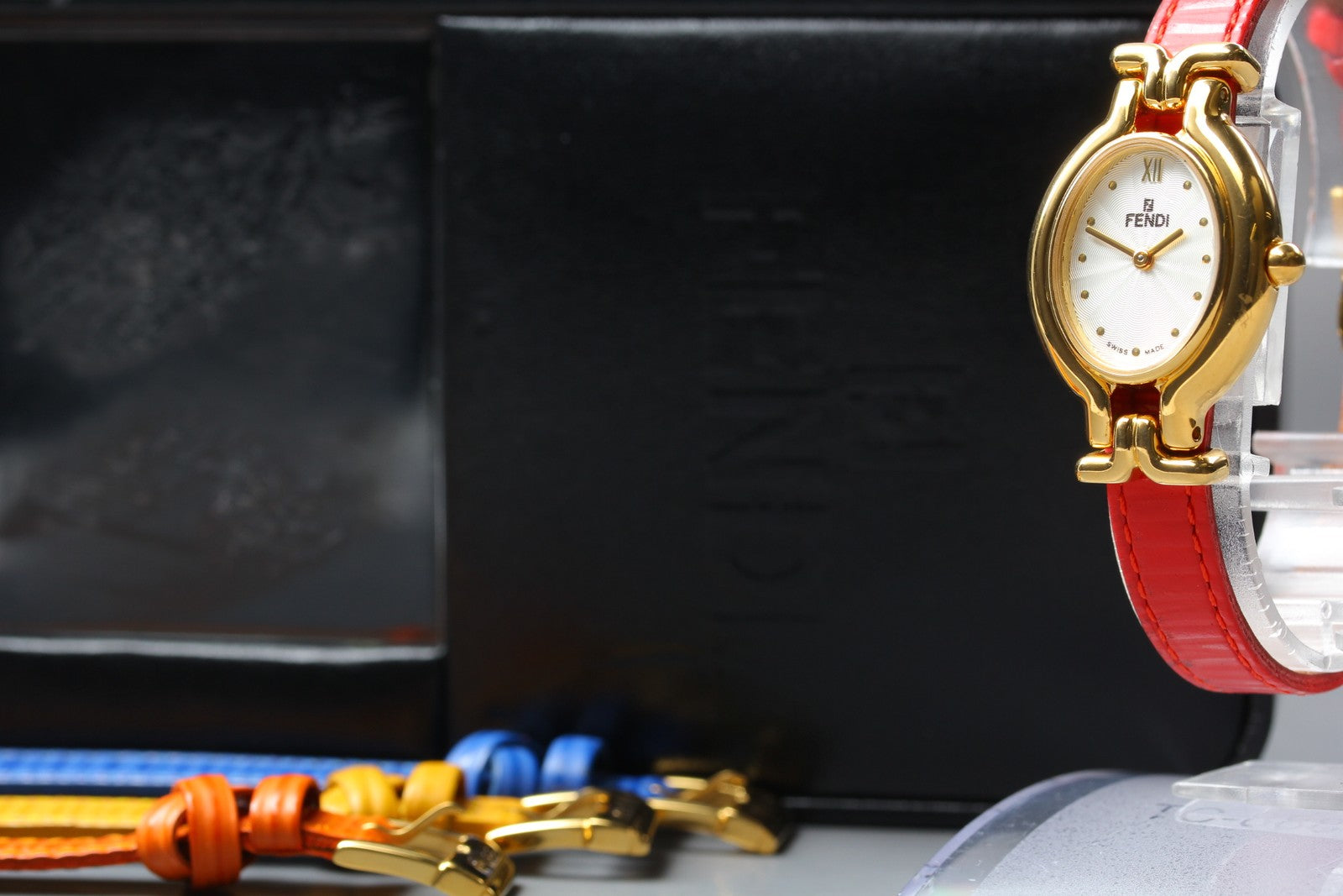 Vintage [Exc+5 Box] FENDI 640L 4 Colors Change Belt Gold Women's Quartz Watch