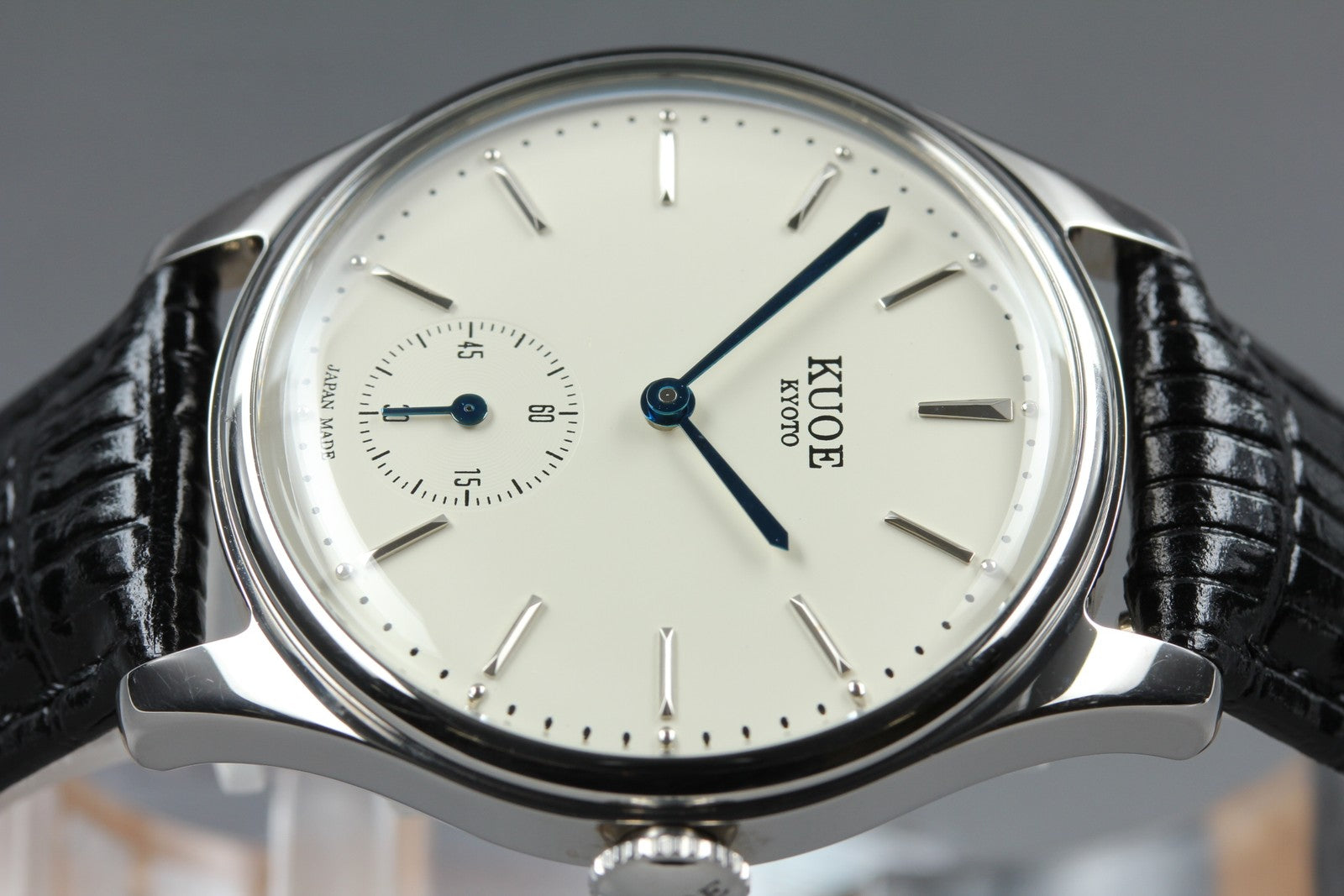KUOE KYOTO OLD SMITH 90-001 34mm Cream Black Quartz Men's Watch JAPAN [w/Box]