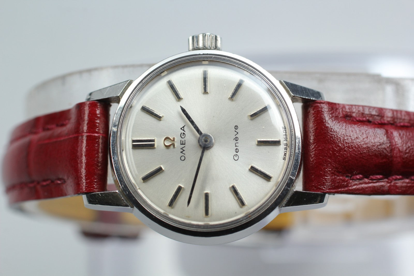 Vintage OMEGA Genève 515.006 Manual Silver Dial Women's Watch 20mm JAPAN