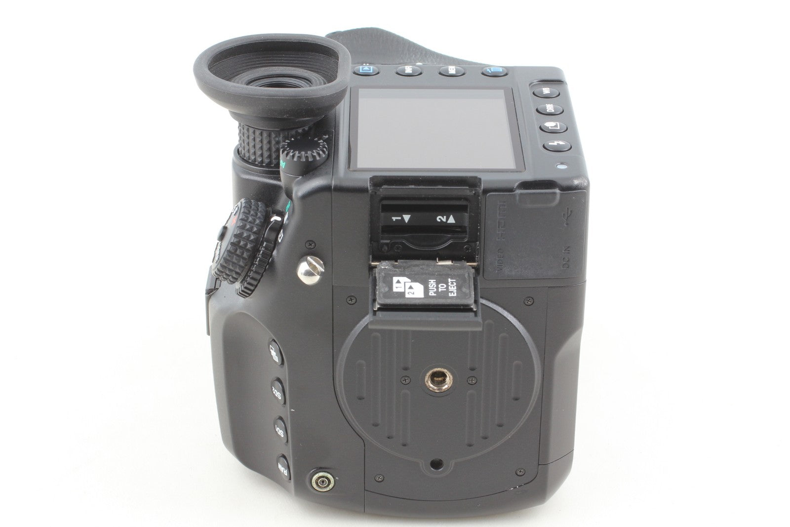 Only 1844 shots / Latest Firmware [MINT] Pentax 645D 40 MP Digital Camera JAPAN