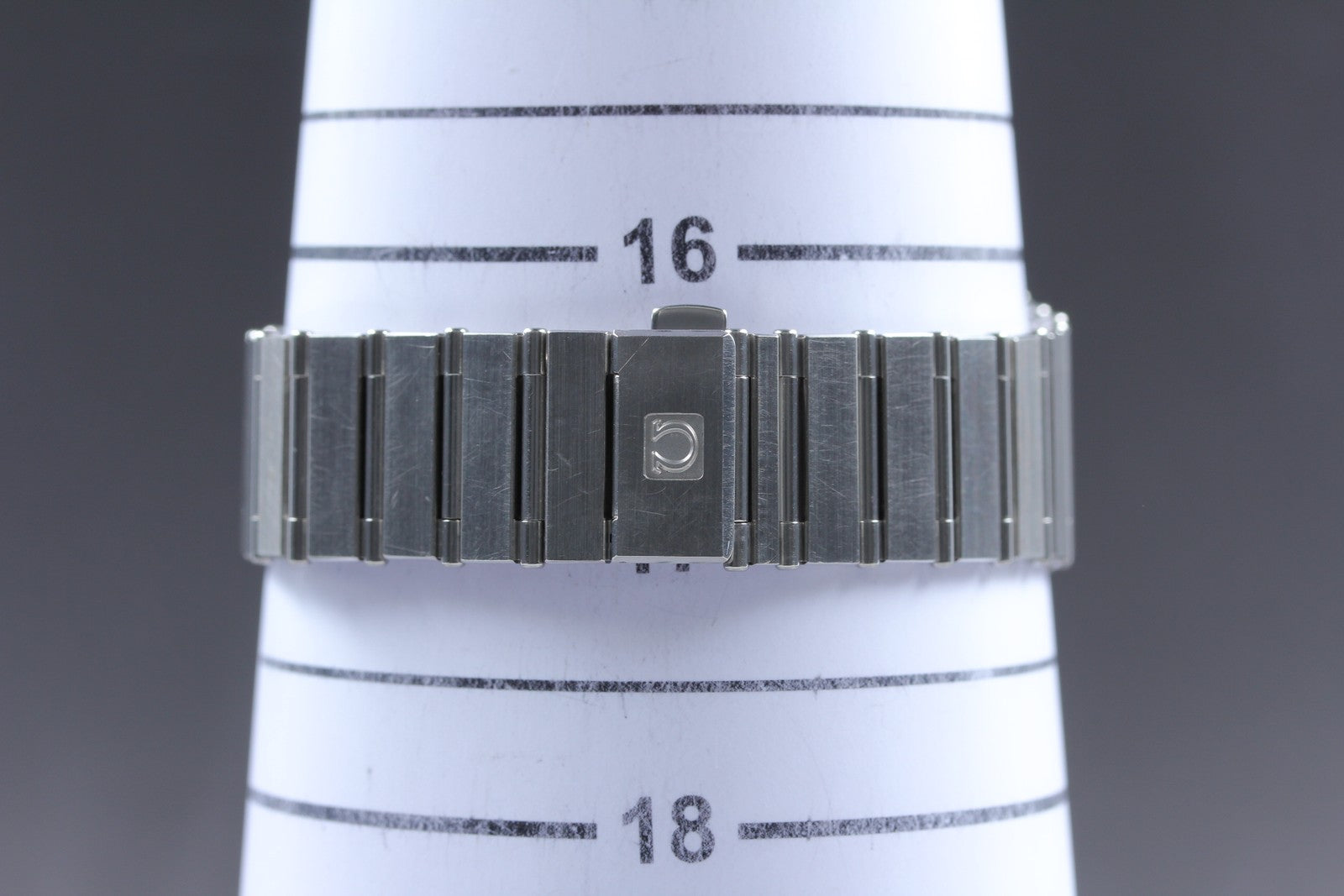 [Exc+5] OMEGA Constellation 396.1070.1 / 396.1080.1 Cal.1438 Quartz Unisex Watch