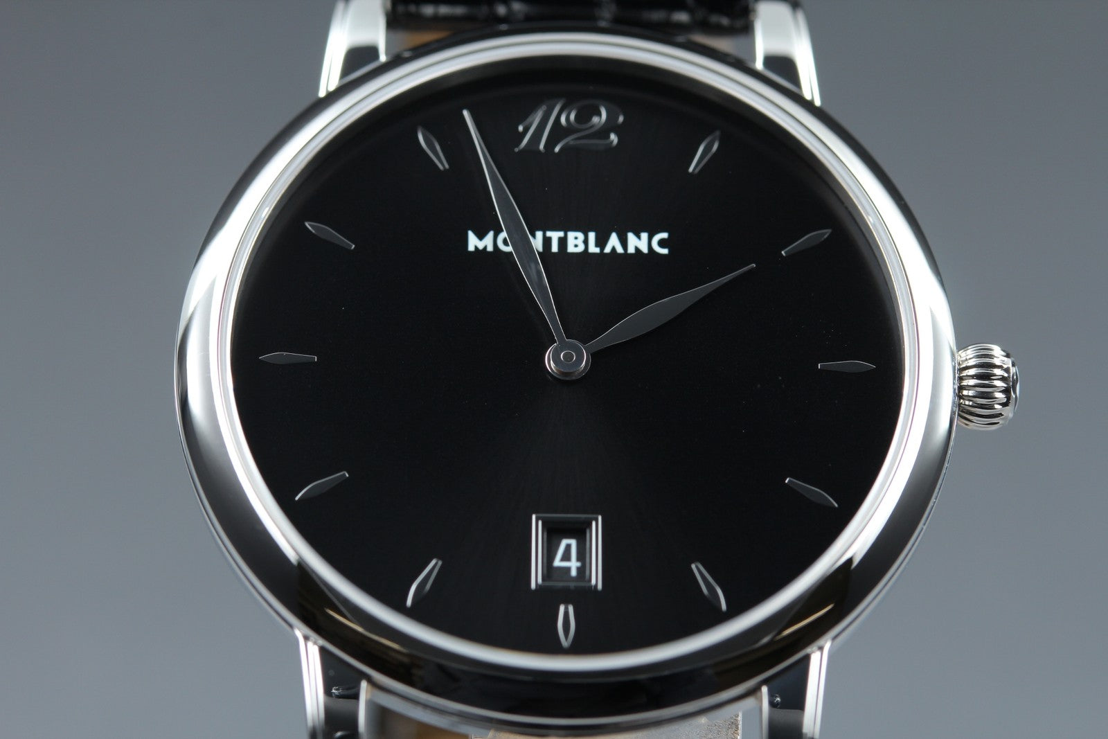 New Batt MONTBLANC Star Classic 7239 Quartz Black Men's Watch 38mm JAPAN Box