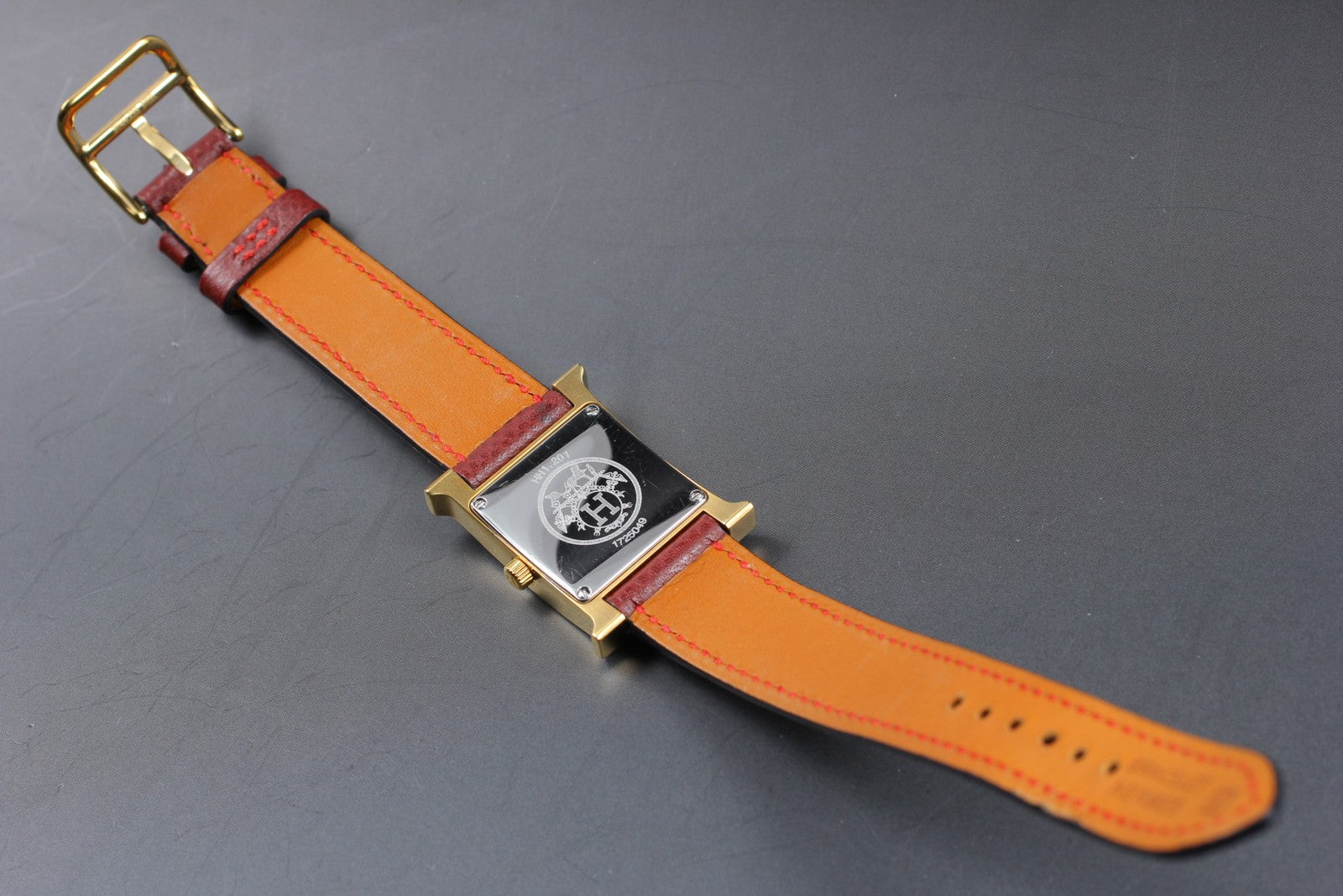 [Exc+5] HERMES H Watch HH1.201 Gold Red "K" 21mm Woman's Watch Quartz From JAPAN