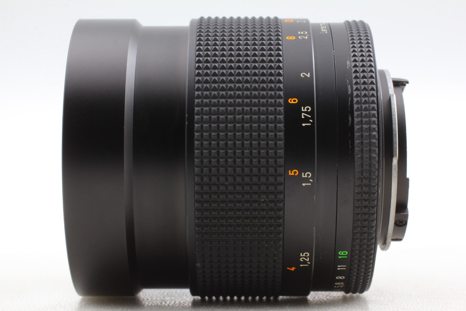 [MINT w/ Hood] Contax Carl Zeiss Planar T* 85mm F/1.4 Lens CY Mount MMJ JAPAN
