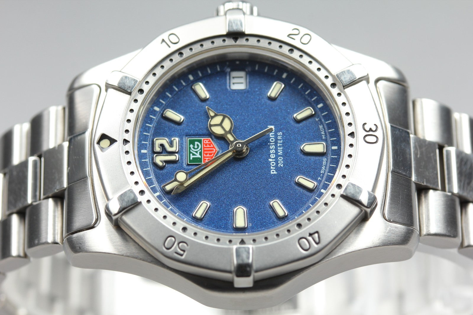Battery replaced TAG HEUER Professional 200m WK1213 Blue Men's Watch 35mm JAPAN