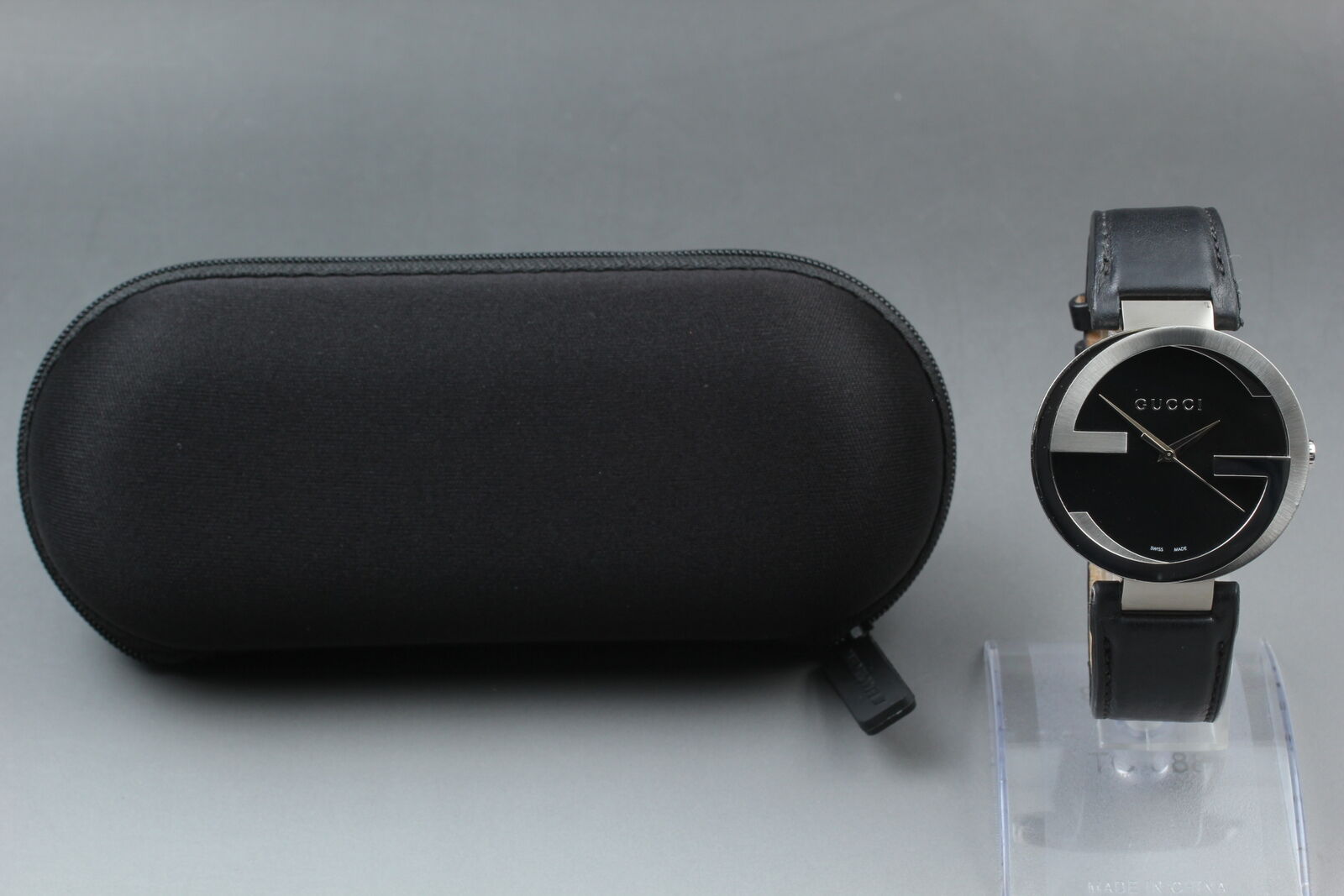 New Battery [Exc+5] GUCCI Interlocking 133.2 Black Silver Men's Qz Watch JAPAN