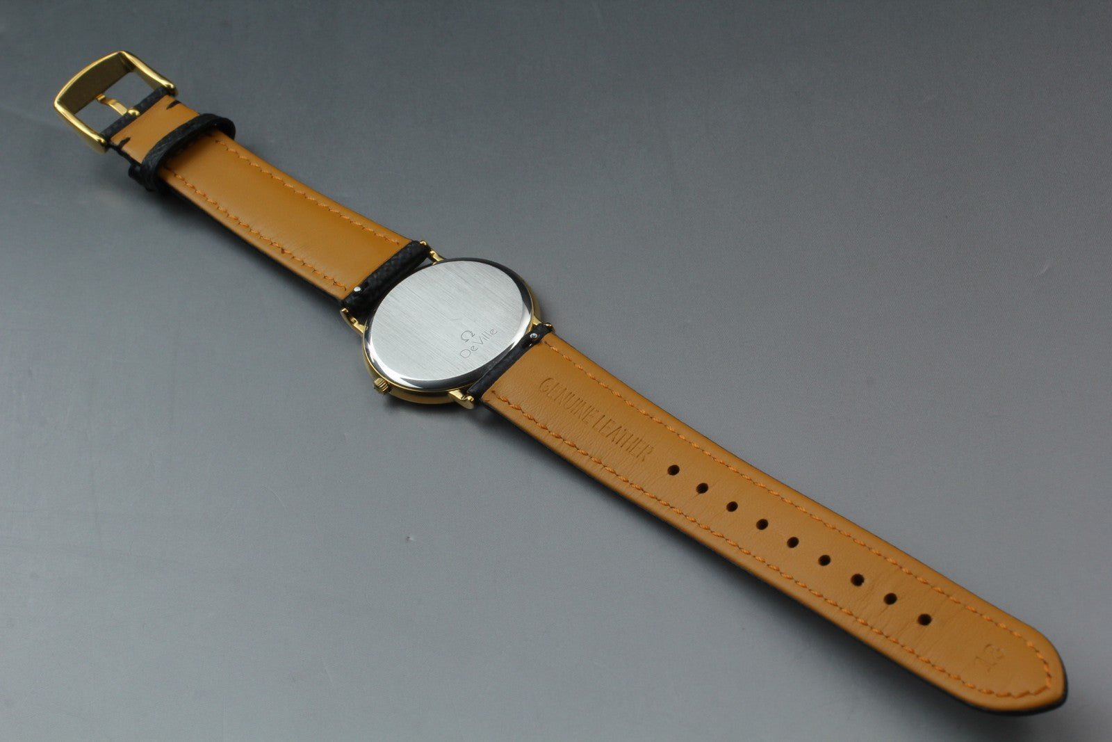 Vintage OMEGA De Ville 196.0312.1 Cal.1430 Gold Black 32mm Quartz Men's Watch