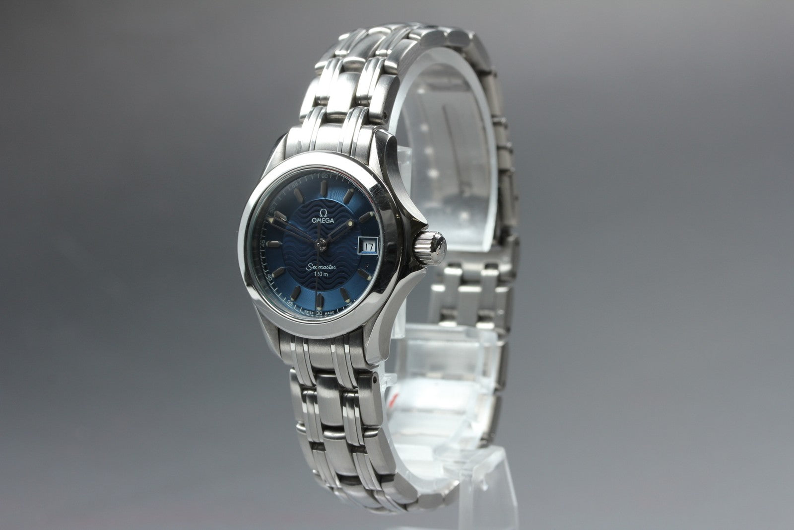 Vintage OMEGA Seamaster 120m 2581.81 Blue Quartz Women's Watch 26mm  JAPAN Box