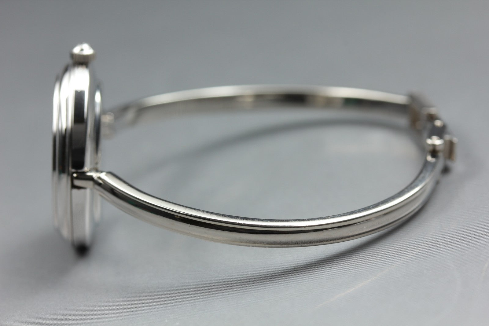 [Overhauled] Gucci Change Bezel 11/12.2 12 Colors Silver Women's Qz Watch Box