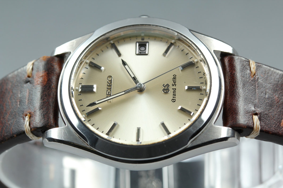New Batt Vintage SEIKO Grand Seiko 8N65-8000 Quartz Men's Watch 35mm From JAPAN