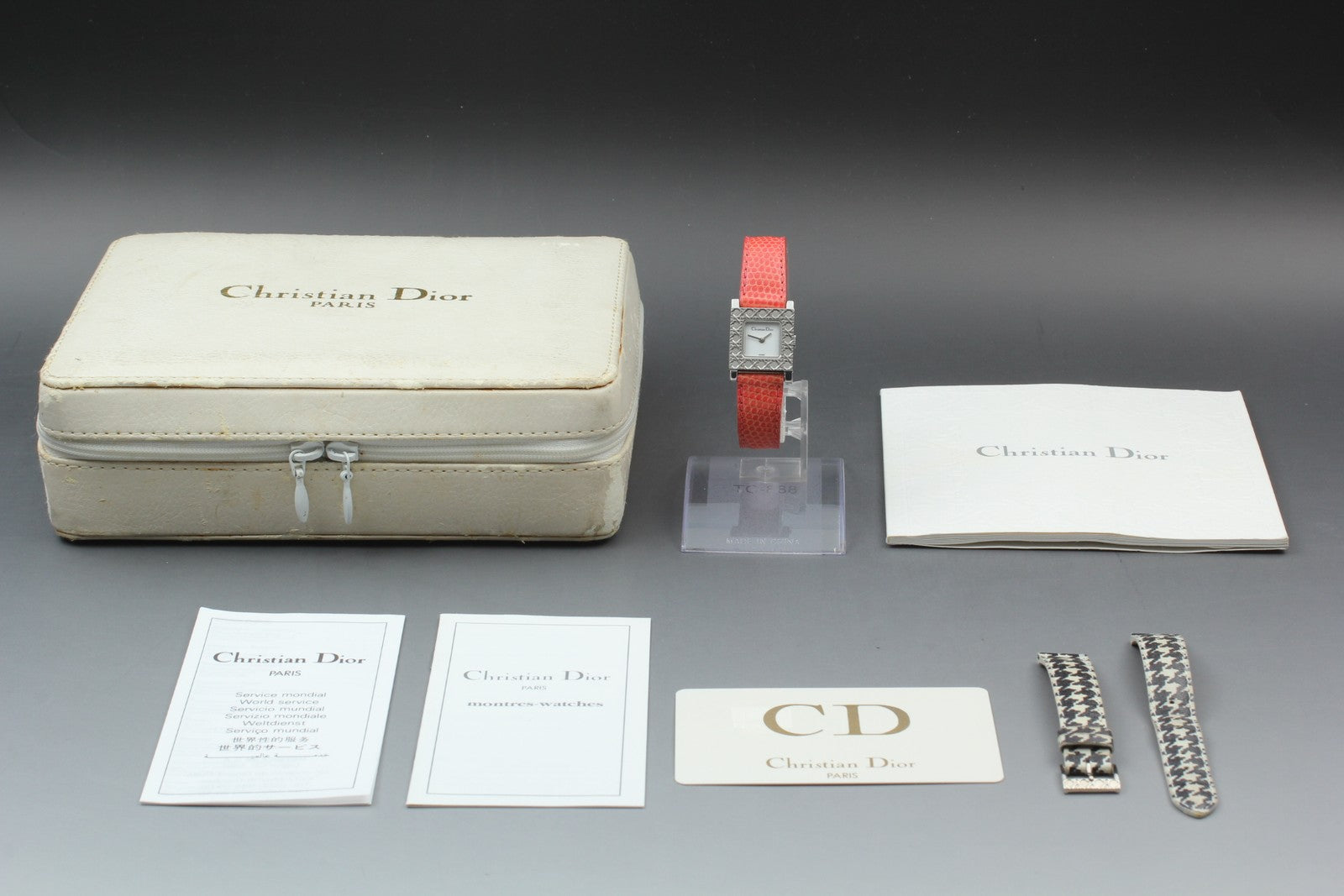 [Exc+5 Box] Christian Dior D60-109 La Parisienne Silver 19mm Women's Qz Watch