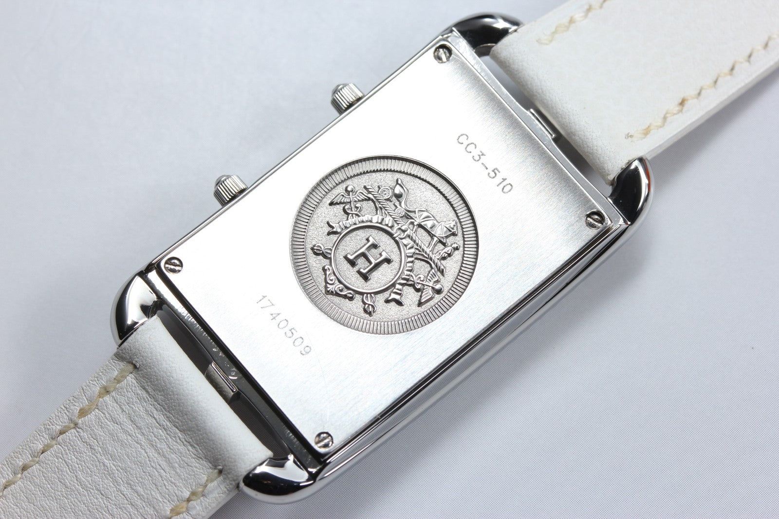 [Overhauled] HERMES Cape Cod Dual Time CC3-510 25mm White Women's Qz Watch Box