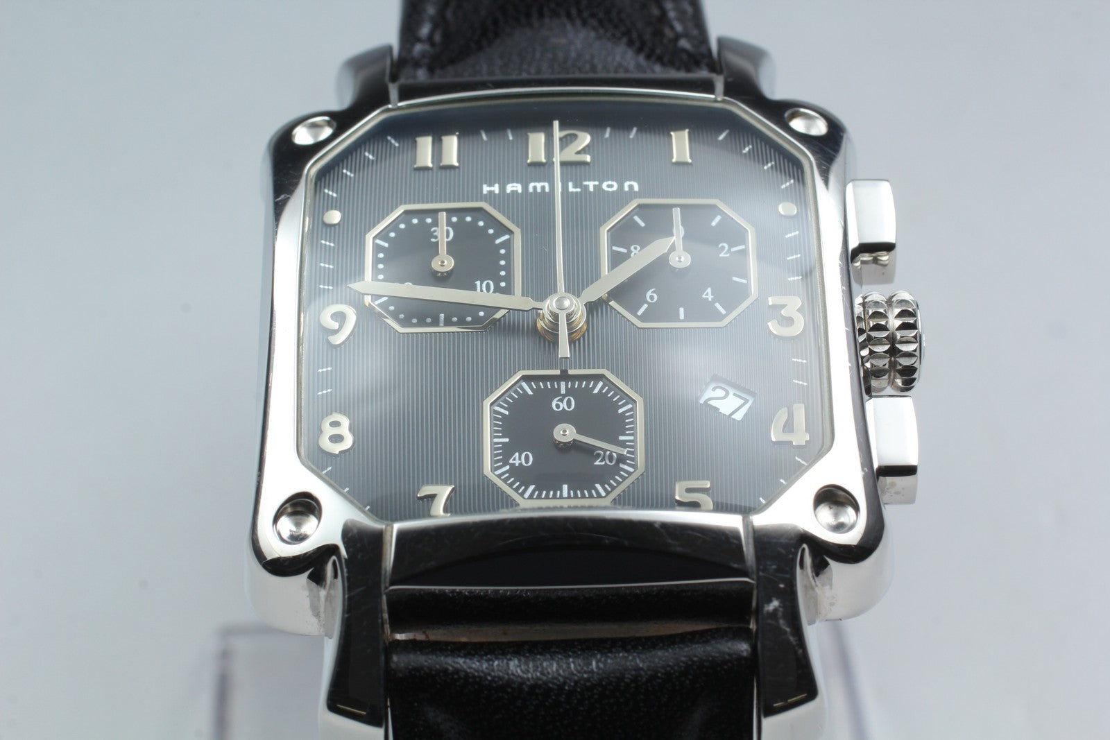 [READ] Hamilton Lloyd Chronograph 6319 Date Black 35mm Quartz Men's Watch [Box]