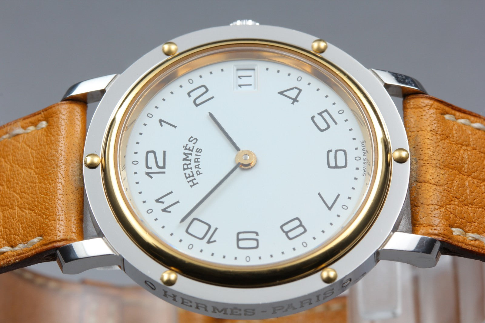Vintage Hermes Clipper 34mm White Dial Brown Date Unisex Watch Quartz  [w/Box]