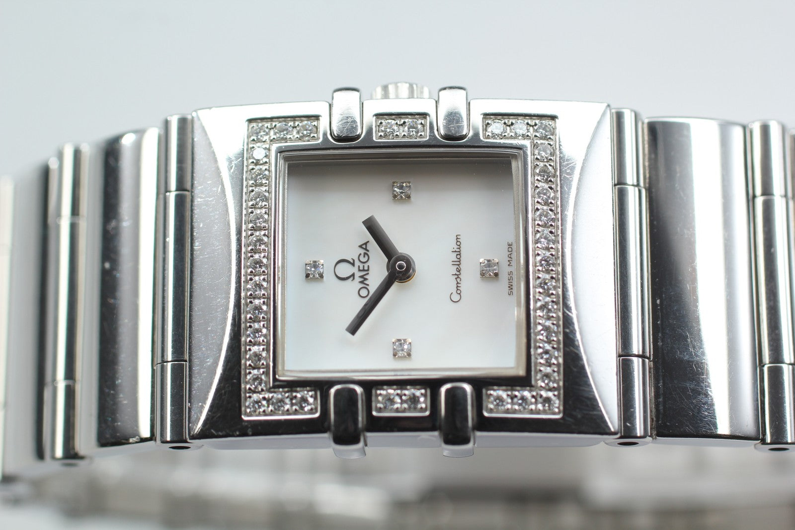 OMEGA Constellation QUADRA 1528.36 1376 Diamond Bezel Women's Quartz Watch