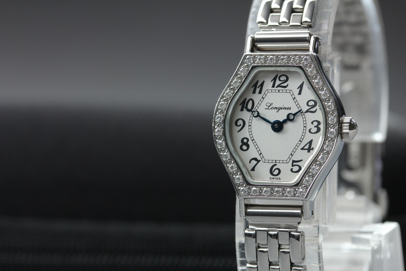 New Batt LONGINES L5.184.0 Quartz diamond bezel Silver Women's Watch 20mm JAPAN