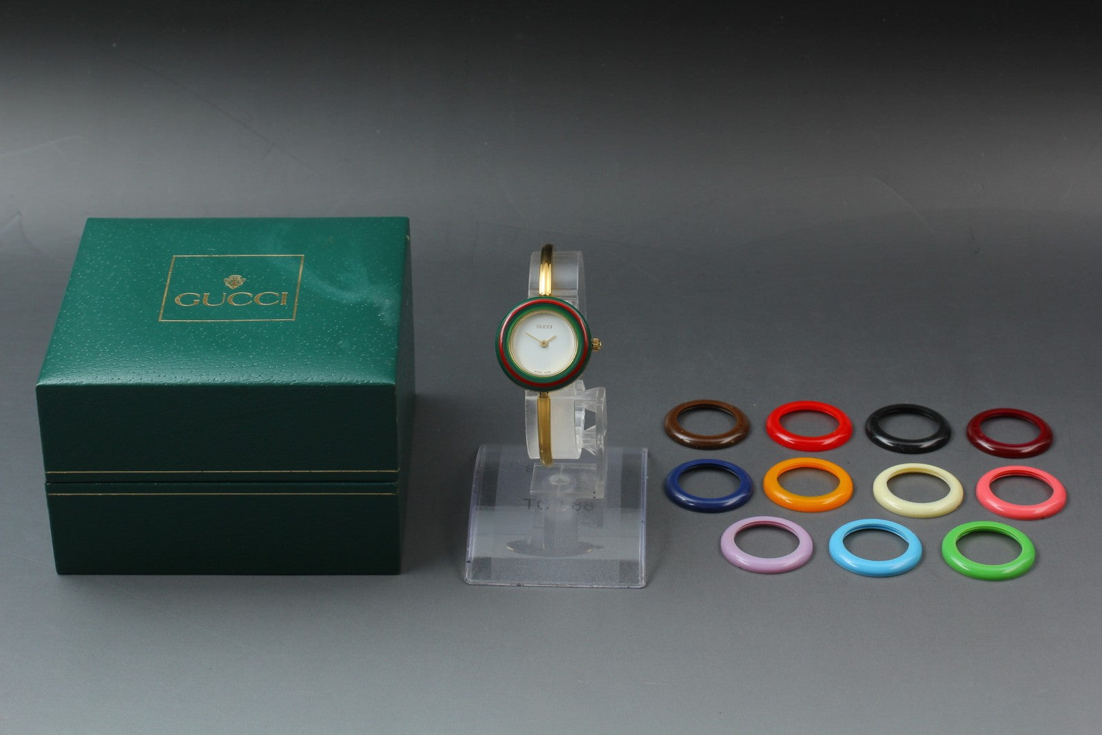 Vintage Gucci Change Bezel 11/12.2 12 Colors Gold Bangle Women's Qz Watch [Box]