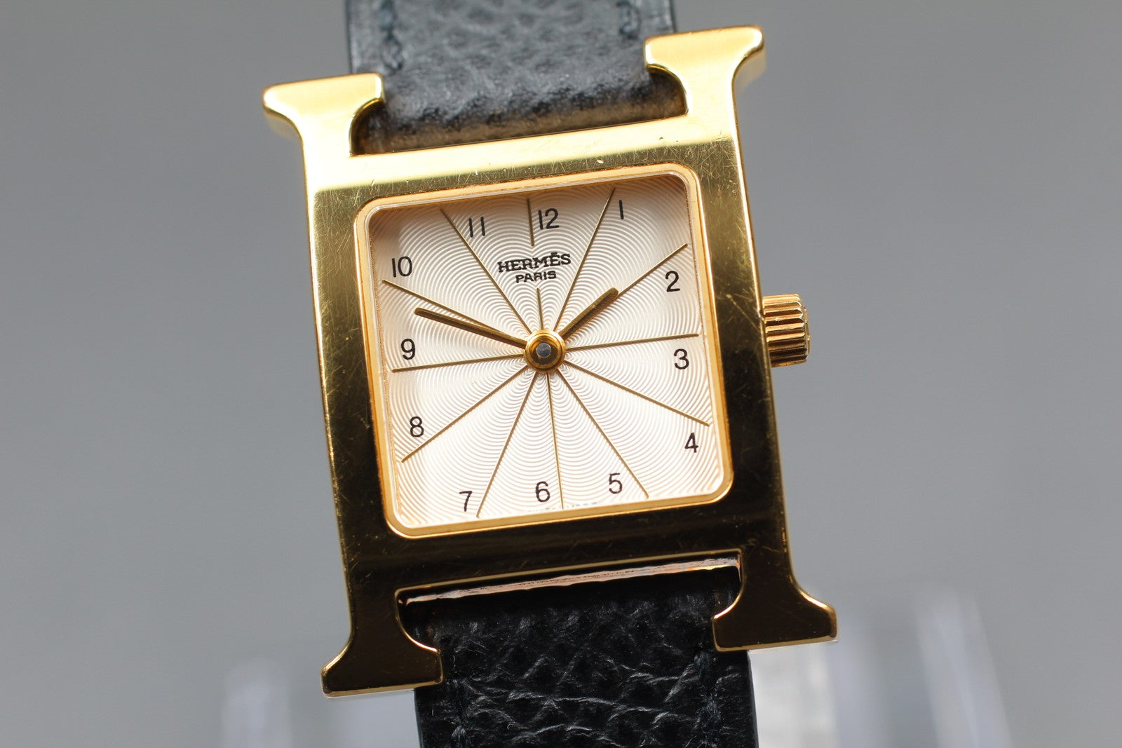 [Exc+5] HERMES H Watch HH1.201 Gold Black "N" 21mm Woman's Watch Quartz JAPAN