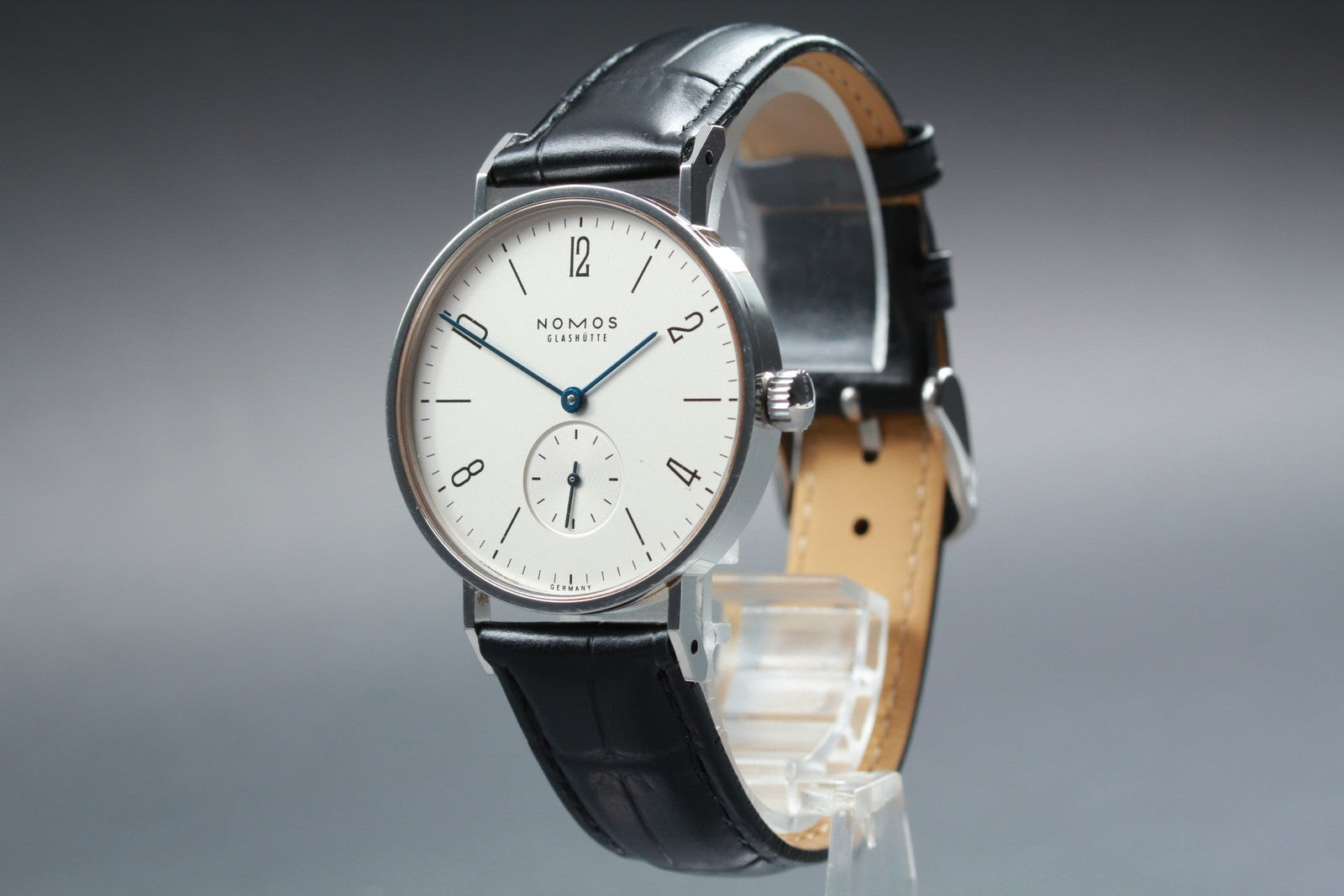 [Exc+5] NOMOS Tangente 35 Small Second 35mm Manual Wind White Black Men's Watch