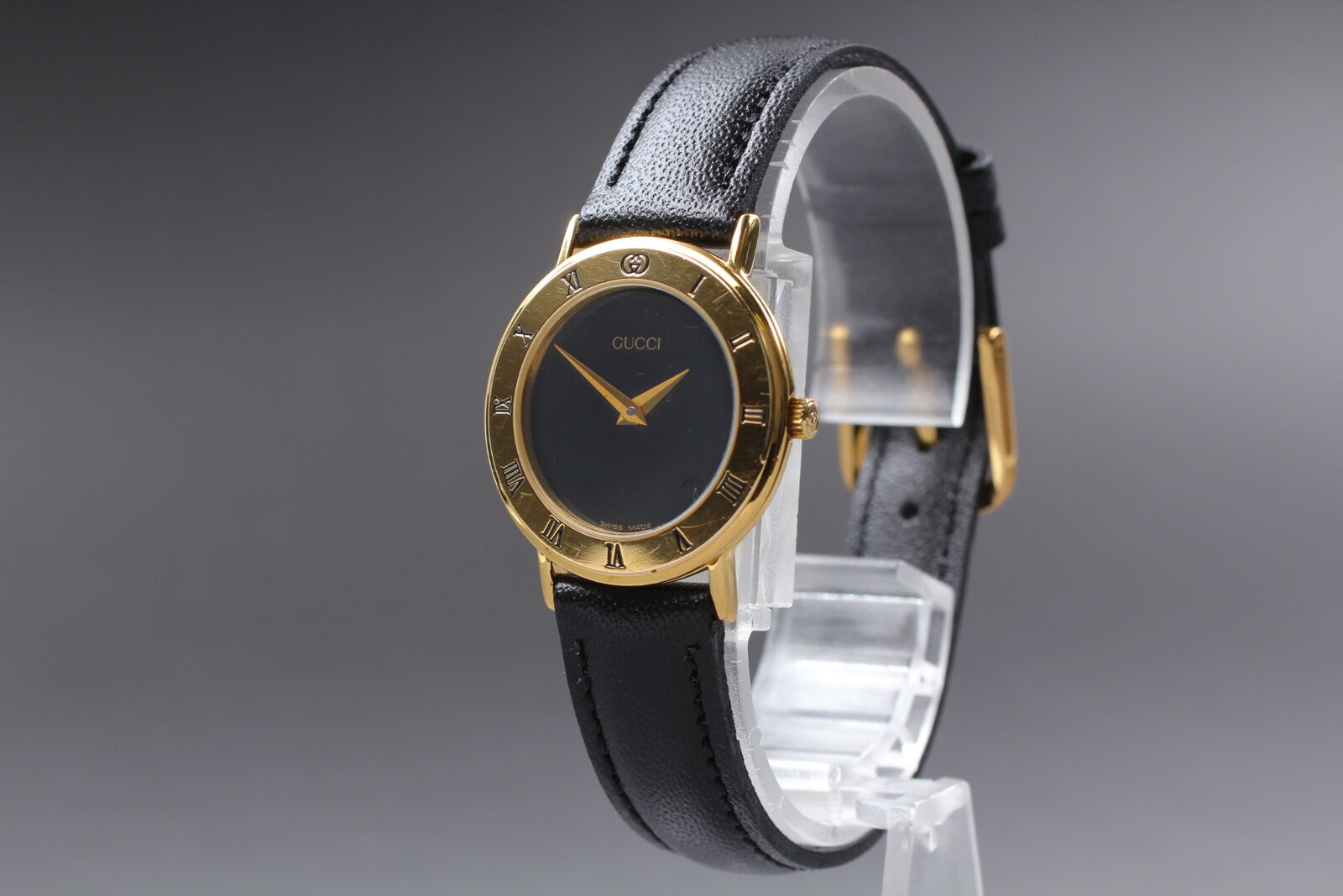 New Battery [Exc+4] Gucci 3000.2.L Black Dial Women's Quartz Watch Vintage JAPAN