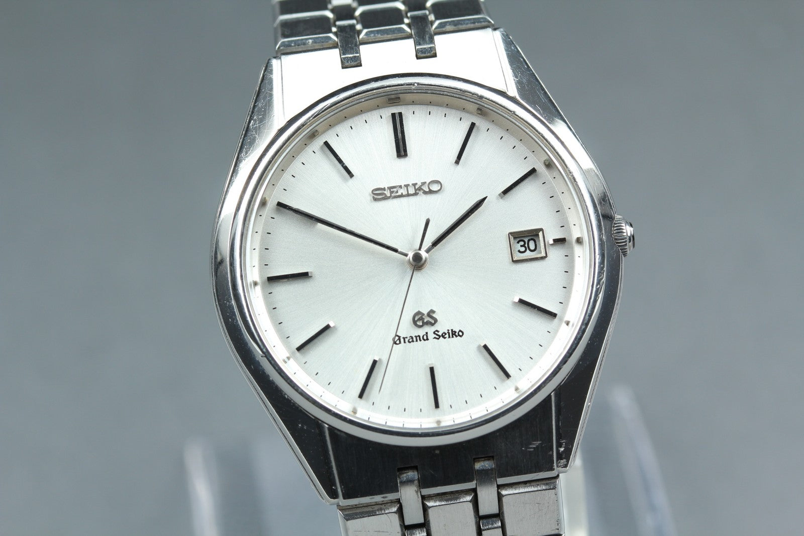 New Batt GRAND SEIKO 9587-8000 SBGS003 Silver Quartz Date Boy's Watch 36mm JAPAN
