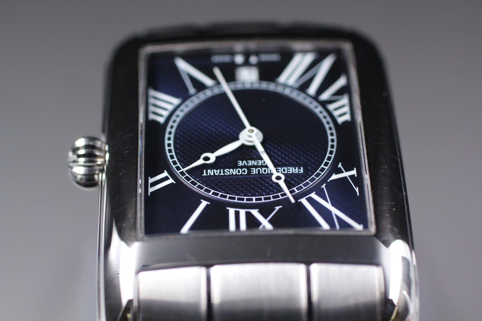 [N MINT]Box FREDERIQUE CONSTANT Classic FC-245X4C2/4/6 Quartz Watch 30mm JAPAN