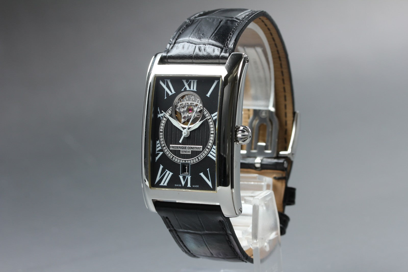 Frederique Constant Heartbeat FC-303/310/315X4C4/5/6 Black 30mm AT Men's Watch