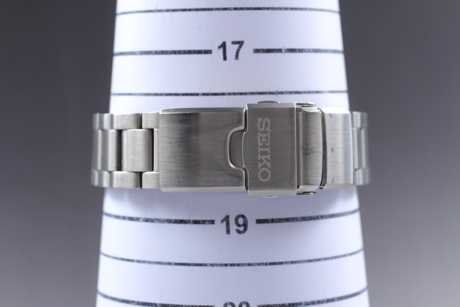 Near MINT- Box SEIKO Prospex Diver 6R35-00P0 SBDC101 Men's Automatic Watch JAPAN