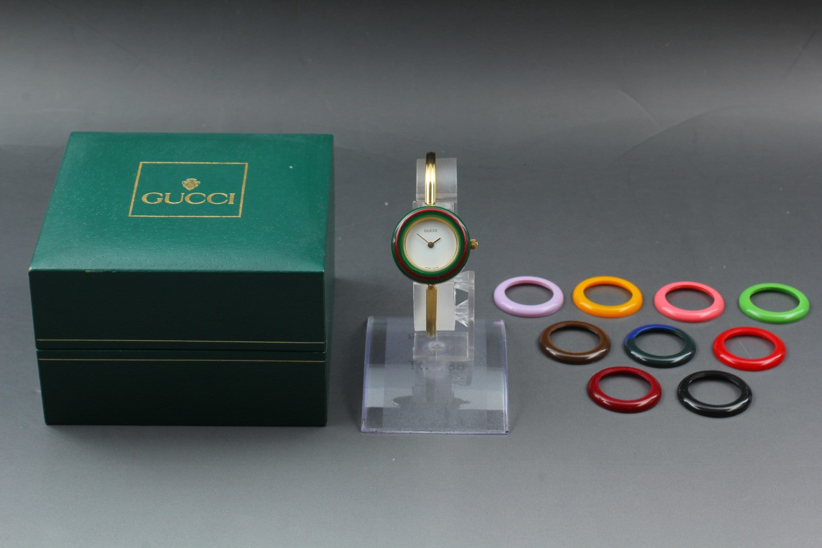 Gucci Change Bezel 11/12.2 10 Colors Gold Bangle Women's Qz Watch Vintage Box