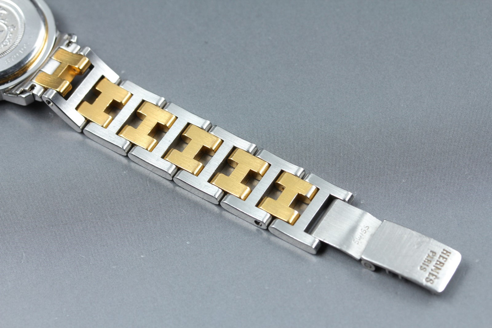Vintage Hermes Clipper 24mm Ivory Dial Gold Woman's Watch Quartz [w /Box]