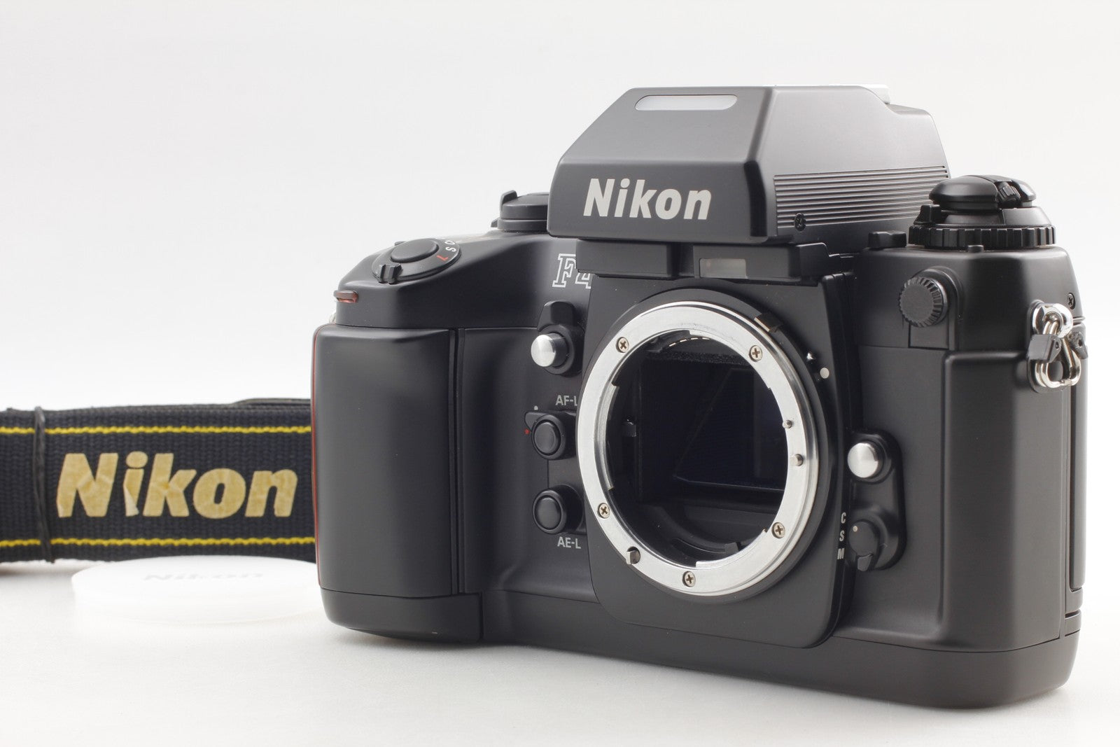 [Near MINT w/Strap] Nikon F4 SLR 35mm Film Camera DP-20 Body only From JAPAN