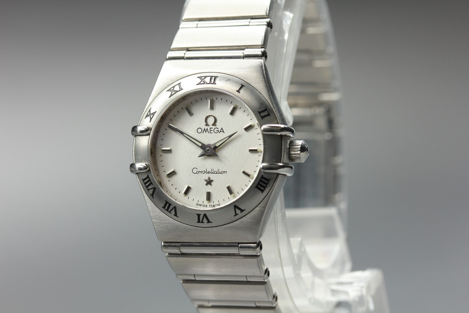 New Batt Vintage OMEGA Constellation Cal.1456 Quartz Silver Womens Watch 22mm JP