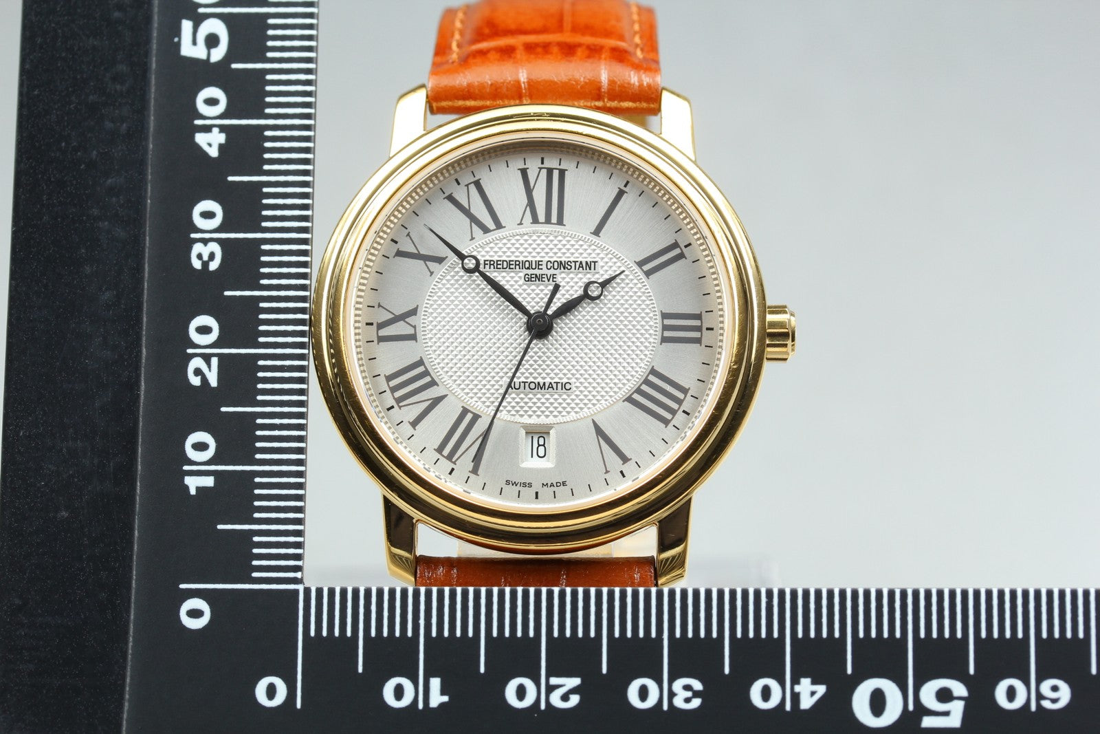 FREDERIQUE CONSTANT Geneve FC-303/310X3P5/6 Classics Automatic Men's 38mm Exc+5