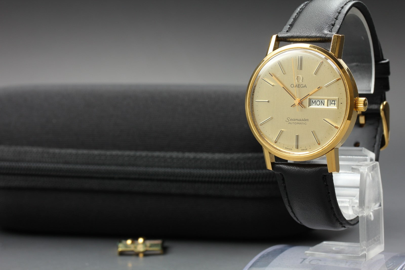 Vintage OMEGA Seamaster Gold 166.0209 Cal.1020 Day/Date 34mm AT Men's Watch