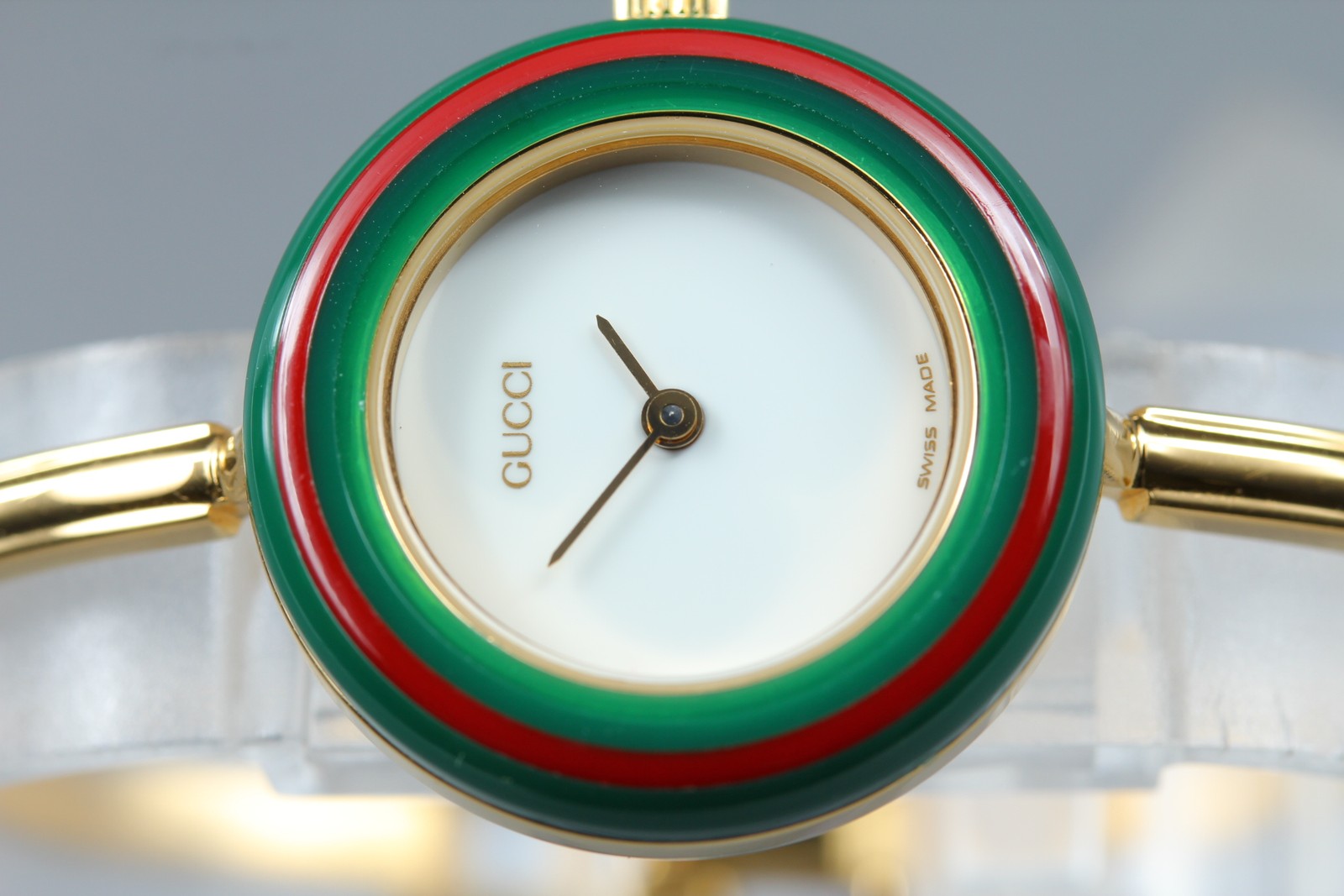 New Batt Gucci Change Bezel 11/12.2 12Color Women's White Quartz Watch JP