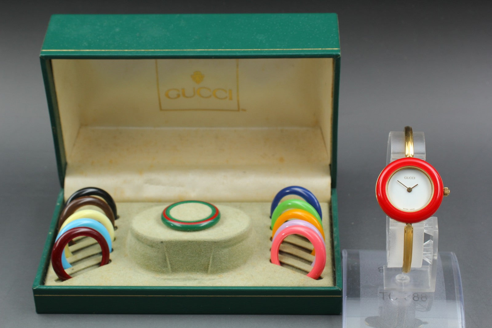 New Batt Gucci Change Bezel 11/12.2 12Color Women's White Quartz Watch JP Exc+5