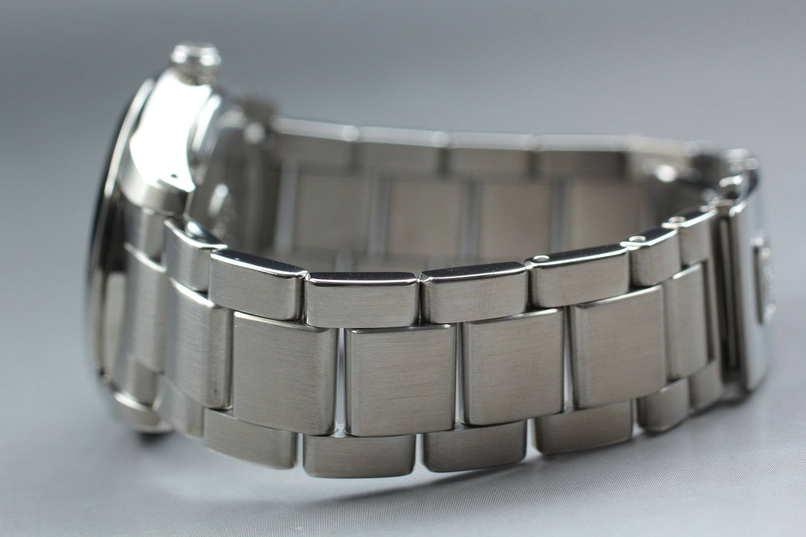 [Near MINT-] Grand Seiko GS 9F62-0AB0 SBGX063 Champagne Quartz Men's Watch JAPAN