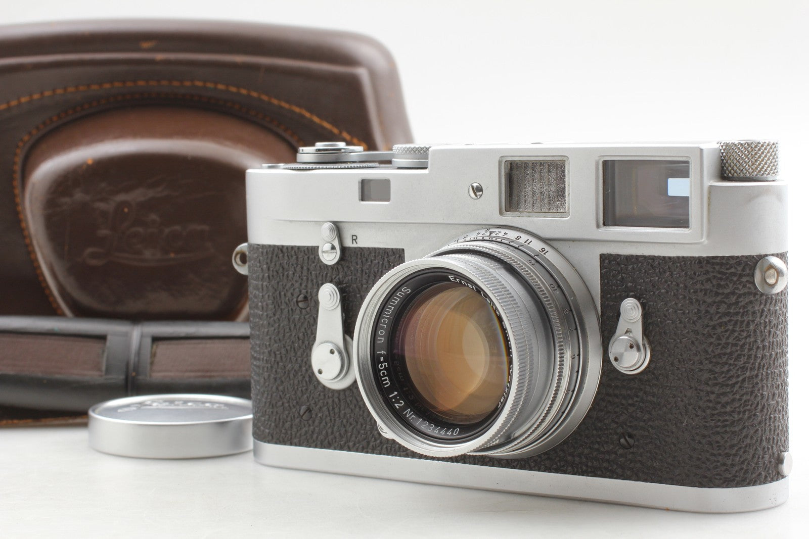 [N MINT+++] Leica Leitz M2 Silver 35mm Film Camera + 50mm 5cm f2 Summicron JAPAN