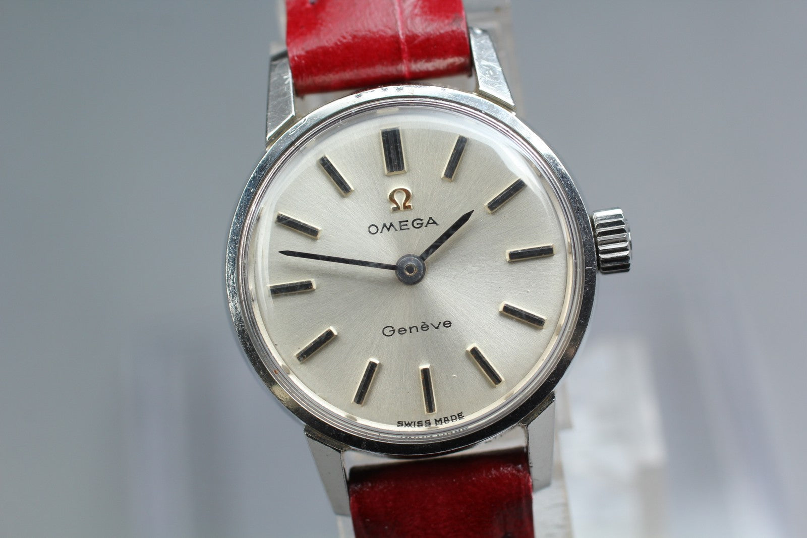 Vintage OMEGA Genève 515.006 Manual Silver Dial Women's Watch 20mm JAPAN