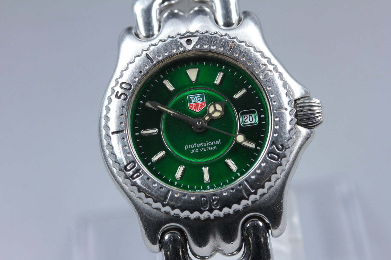 TAG Heuer SEL WG131E Green Dial Quartz Date Women's Watch 27mm JAPAN Exc+5