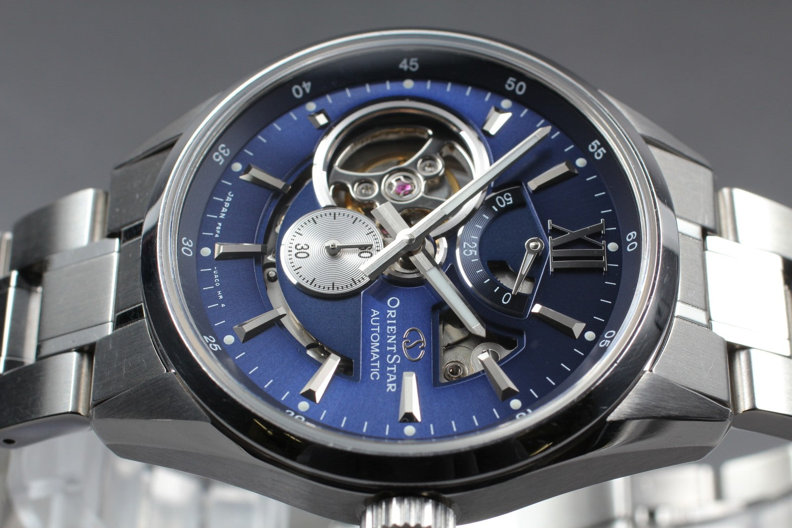 Exc+5 Orient Star Contemporary Collection F6F4-UAB0 Modern Skeleton Men's Watch