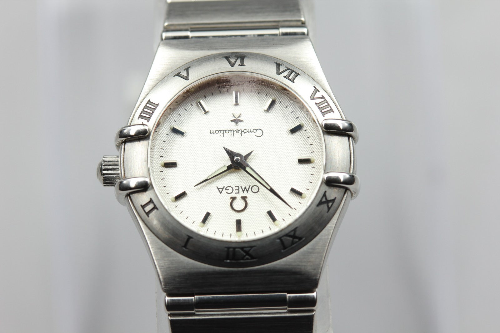 New Batt Vintage OMEGA Constellation Cal.1456 Quartz Silver Womens Watch 22mm JP