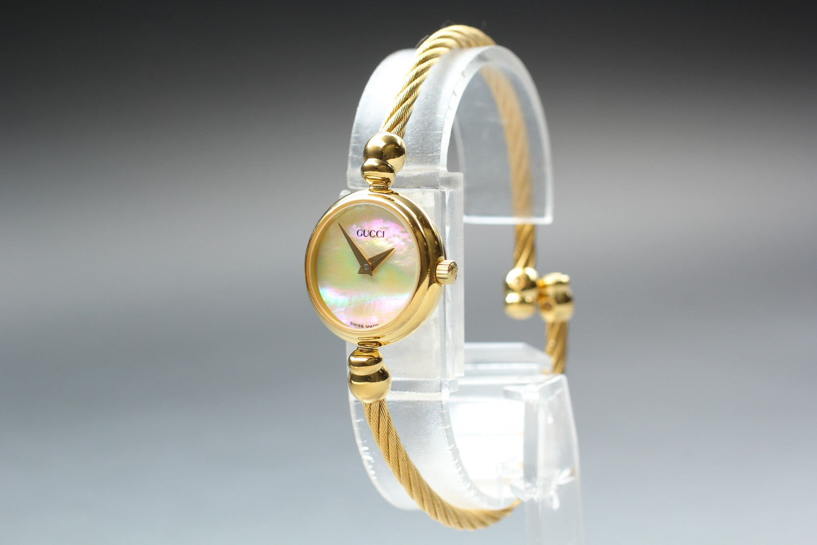Vintage Gucci 2700.2.L Shell Dial Gold Bangle 19mm Women's Quartz Watch [ Box ]