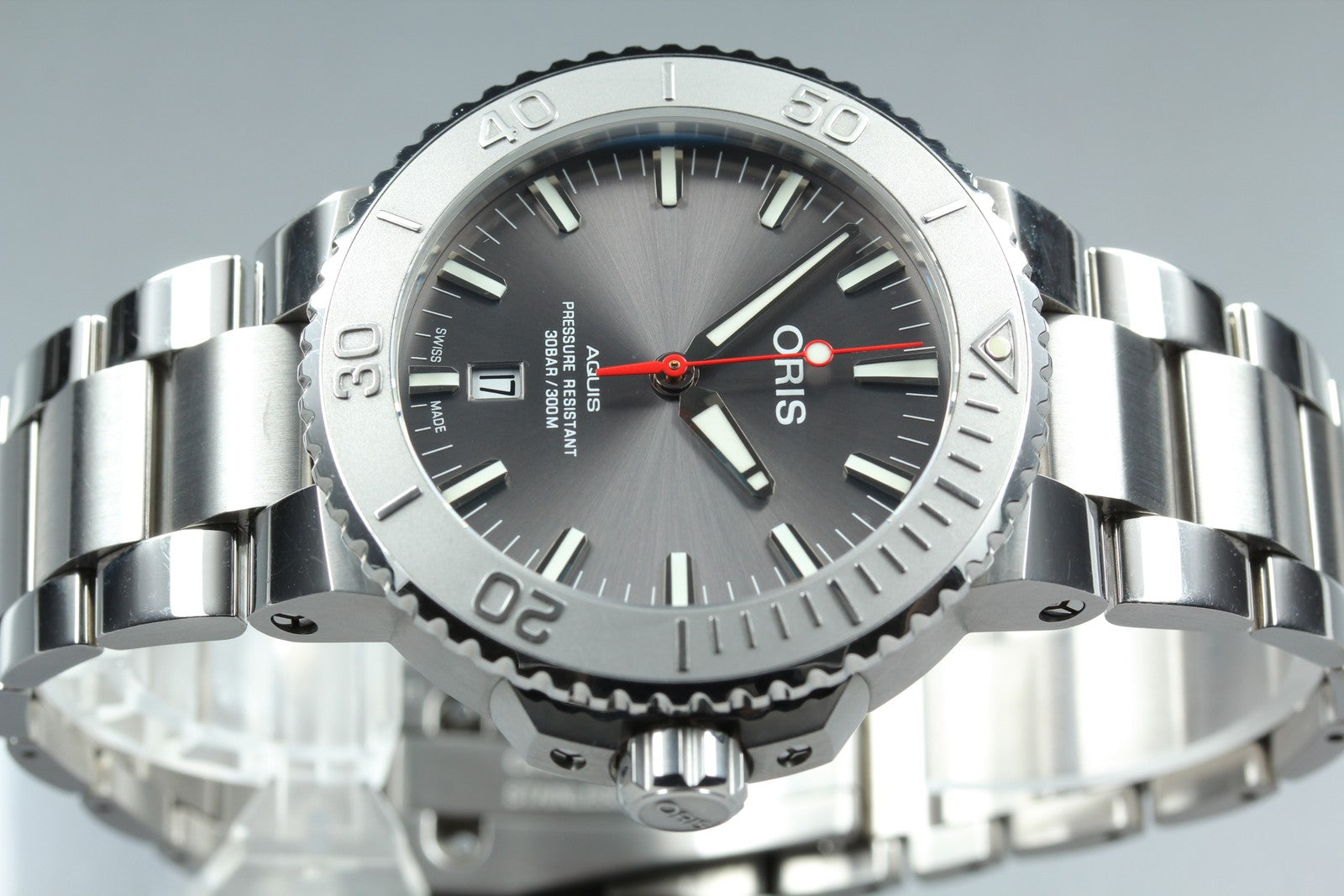 ORIS Aquis Date 01 733 7730 4153 Gray Dial 43mm Automatic Men's Watch [w/Box]