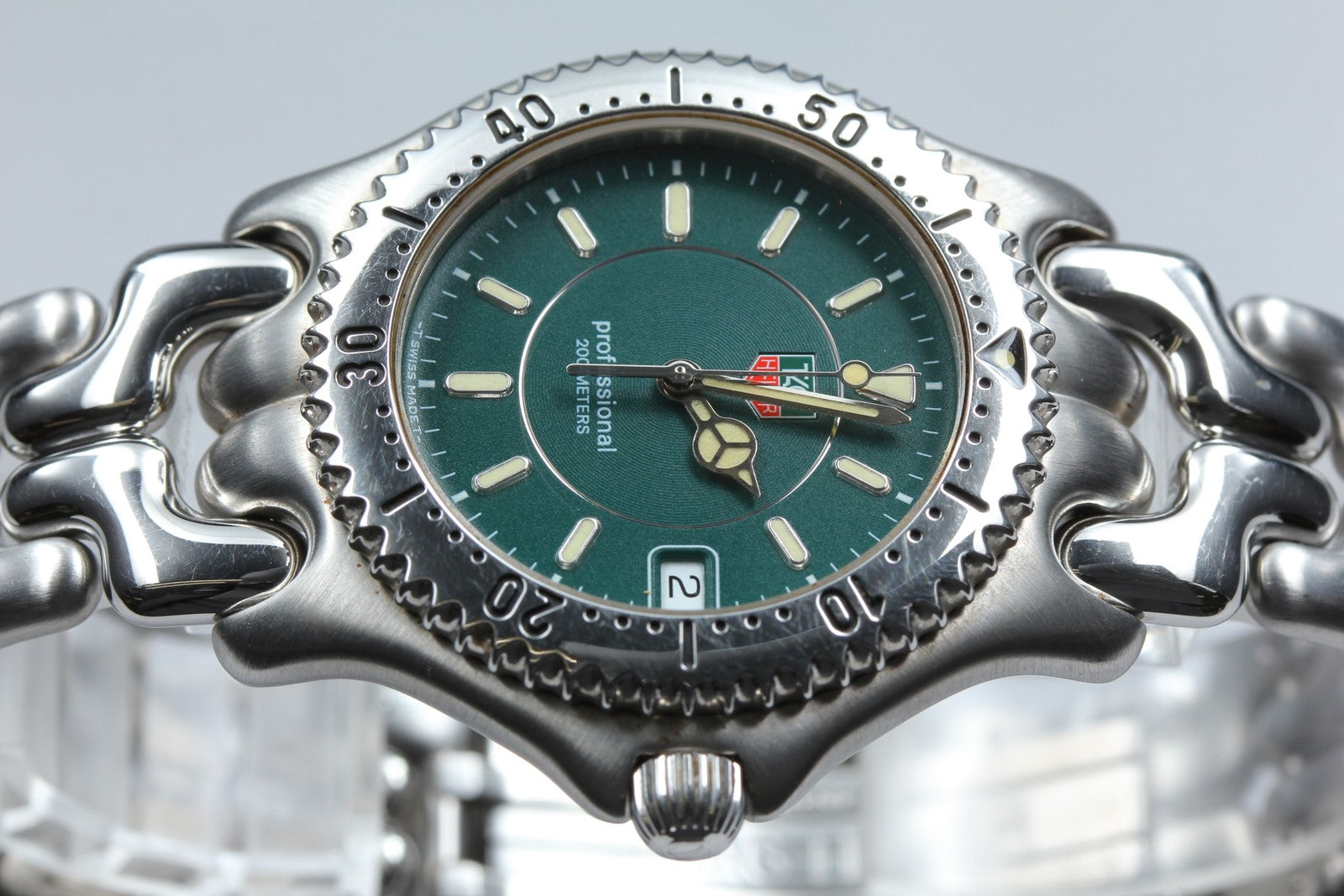 [Near MINT-] TAG HEUER S/el Professional 200M WG1119 Green Men's Quartz Watch