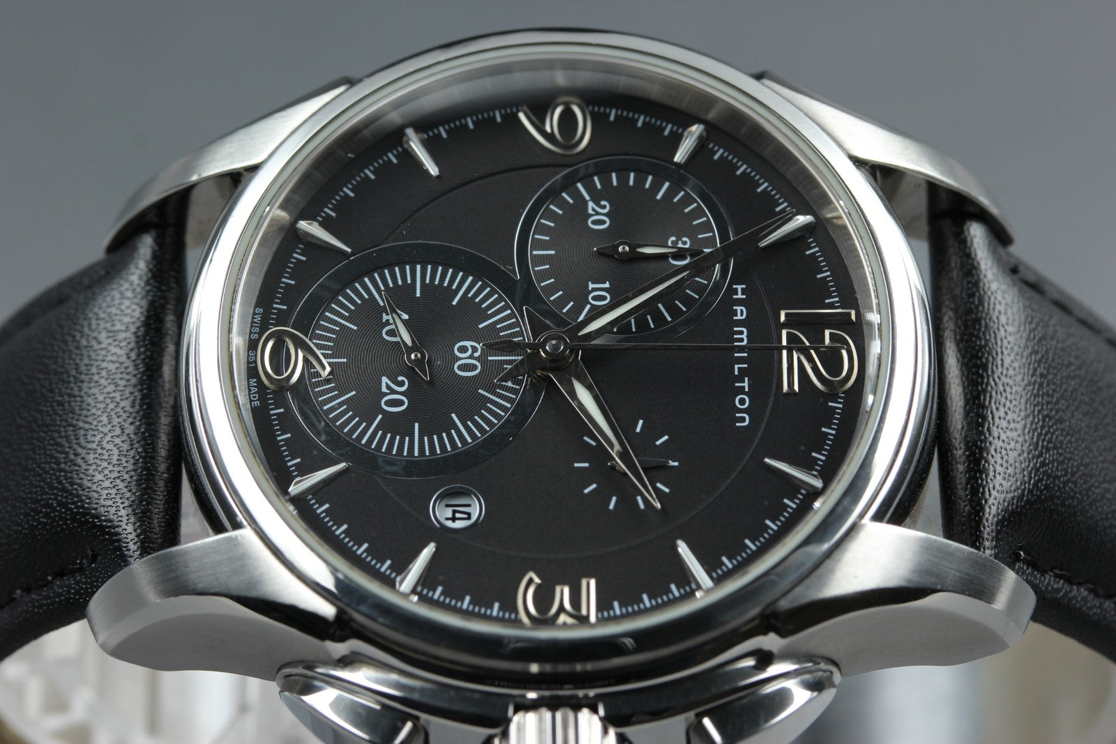 Hamilton Jazzmaster Chrono H326120 Black Chronograph Quartz Men's Watch 41mm JP