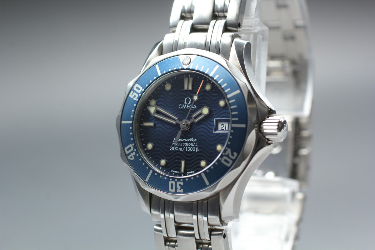 New Batt OMEGA Seamaster Cal.1424 Quartz Blue Women's Watch 28mm JAPAN Box