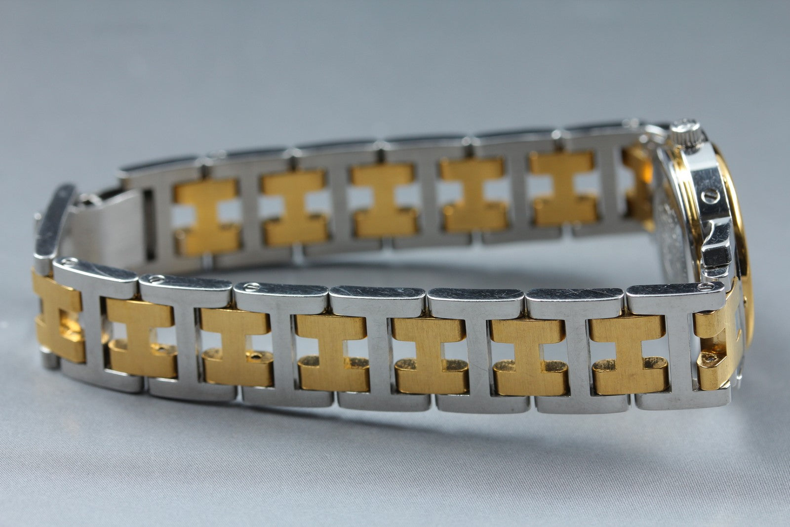 Vintage Hermes Clipper 24mm Ivory Dial Gold Woman's Watch Quartz [w /Box]