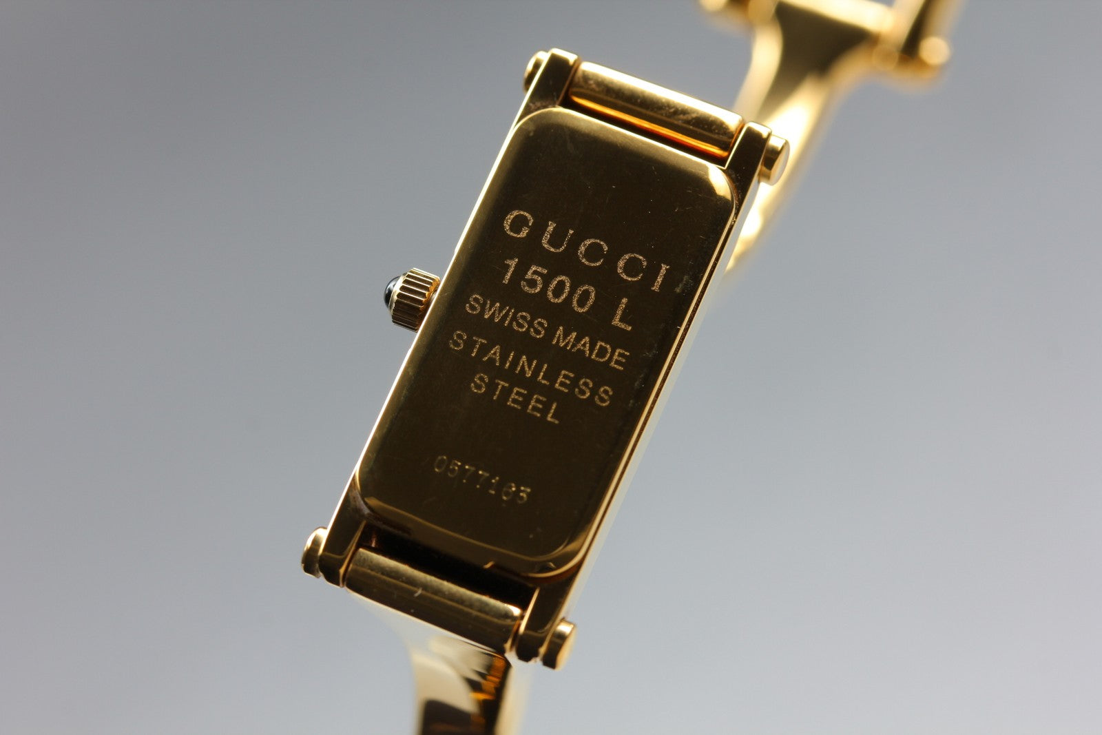 Vintage Gucci 1500L Shell Dial Gold 12mm Bangle Women's Quartz Watch  [w /Box]