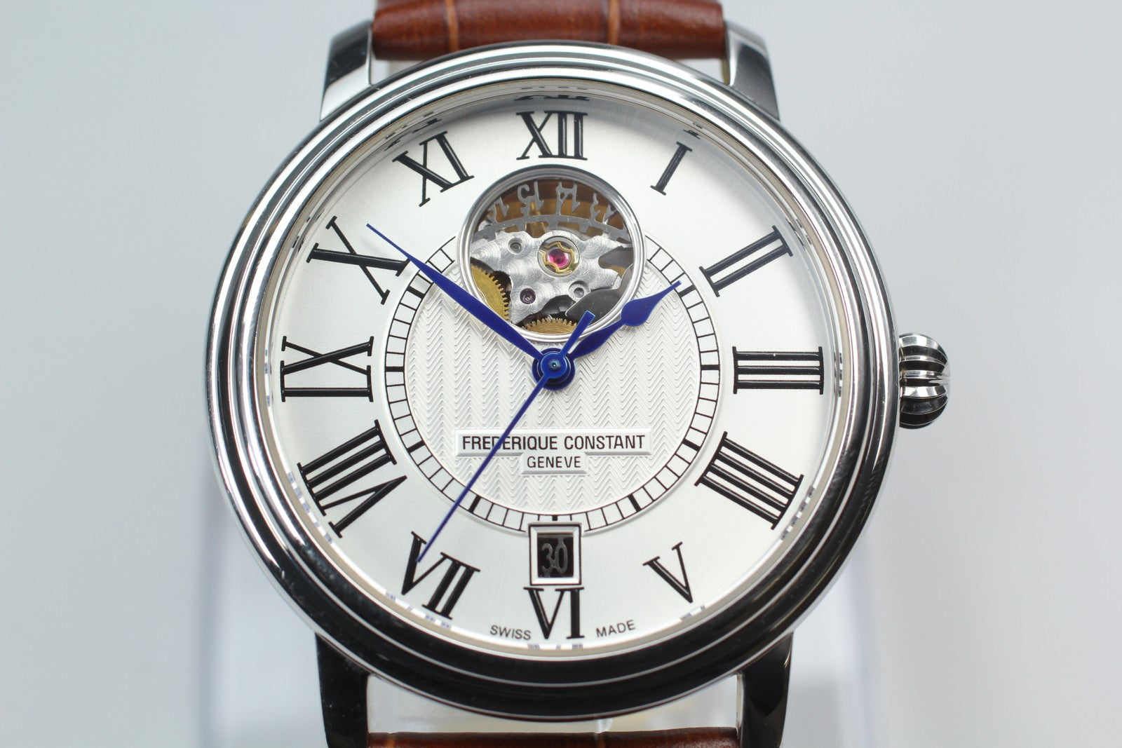 [Exc+5 Box] Frederique Classics Heart Beat FC-303/315X3P6 37mm AT Men's Watch